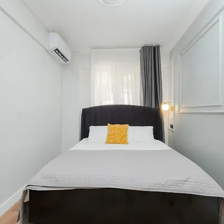 Two-bedroom Bosphorus View Family In Managed - Balcony 4* Provincia di Istanbul
