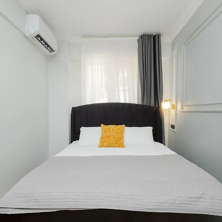Two-bedroom Bosphorus View Family In Managed - Balcony Apartment Istanbul