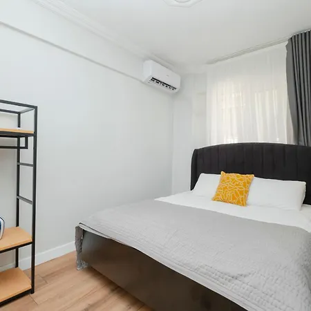 Two-bedroom Bosphorus View Family In Managed - Balcony Διαμέρισμα