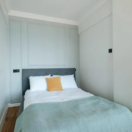 Two-bedroom Bosphorus View Family In Managed - Balcony Апартаменты 4*