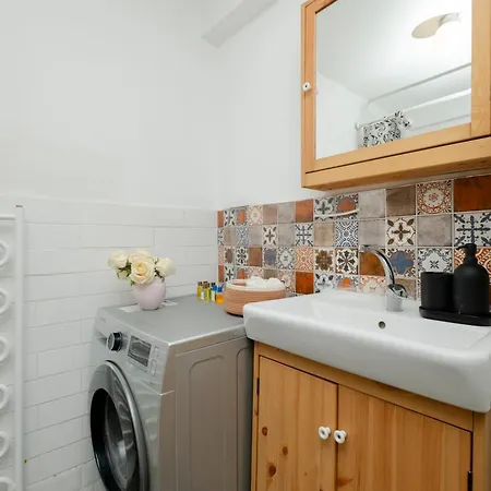 Two-bedroom Bosphorus View Family In Managed - Balcony Διαμέρισμα 4*