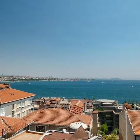 Two-bedroom Bosphorus View Family In Managed - Balcony