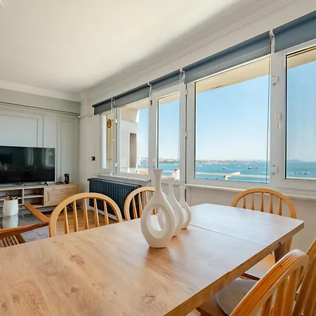 Two-bedroom Bosphorus View Family In Managed - Balcony Διαμέρισμα 4*
